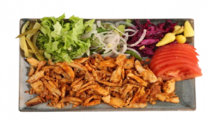 Kebab de pui pe Farfurie Tavuk kebab