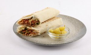 Kebab de pui Tavuk kebab