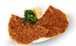 Pizza turcească Lahmacun
